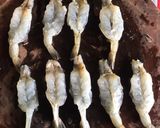 Hình bước làm 3 của món Tôm thẻ ép phơi 1 nắng