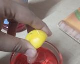 A picture of step 2 of Lemon Rooh Afza.