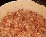 Une image de l'étape 1 de Sauce aux carcasses de crevettes.