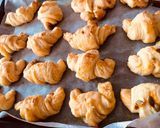 A picture of step 9 of Croissant with Margarine.