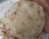 आलू टिक्की (aloo tikki recipe in Hindi) रेसिपी चरण 2 फोटो