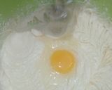 Foto langkah ke 2 dari resep Num Tirk Doung - Coconut Pound Cake (Kamboja).