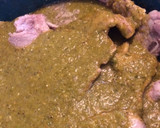 Foto del paso 4 de la receta: Chuleta de res en salsa verde