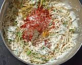 A picture of step 3 of Alu Methi Paratha.