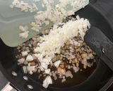 Karácsonyi egész, töltött, gesztenyés bébipulyka recept fázis 2 fotója