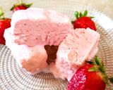 A picture of step 4 of 3 ingredient strawberry ice cream.