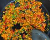 Foto del paso 3 de la receta: Paella de verduras y pollo aromático