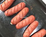 Foto langkah ke 7 dari resep Homemade Chicken Bratwurst.
