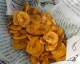 Foto langkah ke 6 dari resep Keripik Pisang Manis.