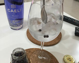 Foto del paso 4 de la receta: Gin tonic cardamomo