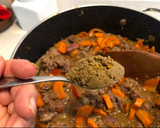 Foto del paso 5 de la receta: Carne guisada con zanahorias