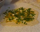 A picture of step 4 of Pan-Sized Perfection: The Ultimate Scallion Pancakes | 「與鍋同大」的完美蔥油餅 (葱油饼 cōng yóu bǐng).