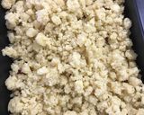 A picture of step 4 of Pear, Banana & Raspberries Crumble.