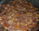 A picture of step 4 of Creamy chicken sherperds pie.