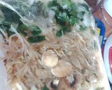 Foto del paso 4 de la receta: Tallarines con Verduras Salteadas y Pollo