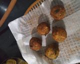 A picture of step 4 of Paneer cheese ball.