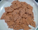 மைதா ஸ்வீட் சிப்ஸ் (Maida sweet chips recipe in tamil) ரெசிபி ஸ்டேப் 3 புகைப்படம்