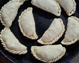 Foto del paso 4 de la receta: Empanadas de carne cortada a cuchillo