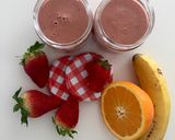 Foto del paso 6 de la receta Smoothie de frutas con yogur