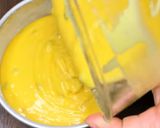 A picture of step 6 of Custard pineapple cake.