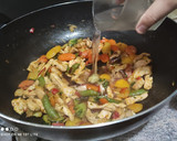 Foto del paso 3 de la receta: Espaguetis con pollo y curry al estilo tailandés en 20 minutos