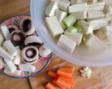 Hình bước làm 1 của món 🌱 Rau Củ Thập Cẩm Kho Nước Tương - Món Chay (Vegan)