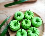 Foto langkah ke 6 dari resep Bolu Pandan Kukus.
