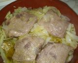 Foto del paso 3 de la receta Lomos de atún encebollado en salsa de piquillos