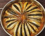 A picture of step 6 of Stewed Baby Sardines (Xoubas Guisadas).