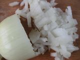 Шпинат плюс чесночные стрелки в сметане