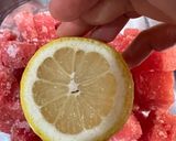 Foto langkah ke 4 dari resep Two Ways Semangka: Slushie dan Es Loli/Popsicle Semangka (No Gula).