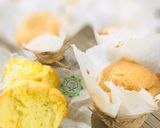 Hình bước làm 4 của món Hongkong Paper Wrapped Sponge Cake
