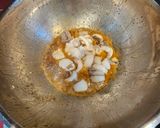 Foto del paso 2 de la receta: Spaguetini, langostinos y sepia con cacahuetes