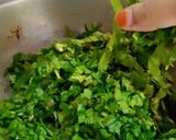 पालक की भुजिया (Palak ki bhujiya recipe in hindi) रेसिपी चरण 2 फोटो