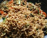 Foto langkah ke 4 dari resep Mie goreng Jawa simple❤️.