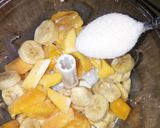 A picture of step 2 of Banana + mango smoothie.