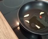 Foto del paso 2 de la receta: Plato italiano, espaguetis con la mollica