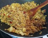 Foto langkah ke 5 dari resep Nasi Goreng Kambing Smokey.