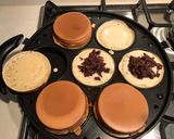 A picture of step 5 of Imagawayki / Japanese stuffed pancake.