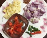 A picture of step 2 of Fish in Onion Potato Gravy.