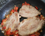 Foto del paso 5 de la receta: Filetes de cabeza de lomo en salsa