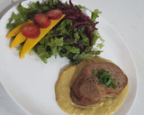 Foto del paso 11 de la receta: Solomillo de cerdo en salsa de flor de calabaza