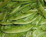 A picture of step 1 of Sem Falee/Vaalor Papdi Dhokli.