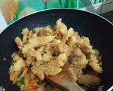 Foto langkah ke 3 dari resep Tuna filet tumis pedas.