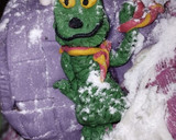 Foto del paso 5 de la receta: Mi casita de jengibre!! Con mucho chocolate,glasé y mucho color!!🧑‍🎄🧑‍🎄🎄🎄🎁🎇🎇