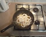 A picture of step 3 of Indonesian Squid with Sauce from Padang.