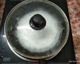 A picture of step 3 of Neer Dosa.