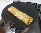 A picture of step 4 of Maggi masala cauliflower wrap.