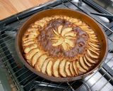 Une image de l'étape 19 de Gâteau moelleux aux pommes caramélisées, ricotta Cannelle et citron vert.