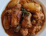 Foto del paso 8 de la receta Cazuela de costillas, butifarras, champiñones y patatas